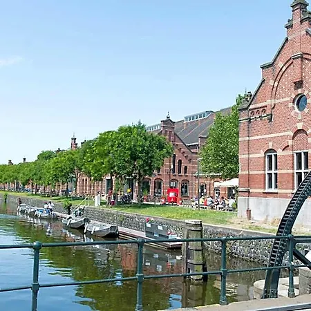Westerpark Guest house 3*