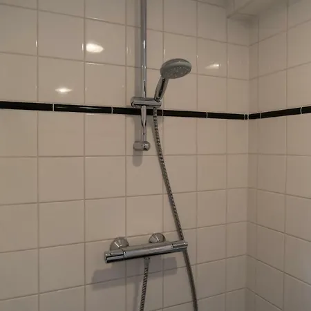 Konukevi Westerpark 3*